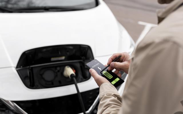 Elektrikli Araç Servisi
